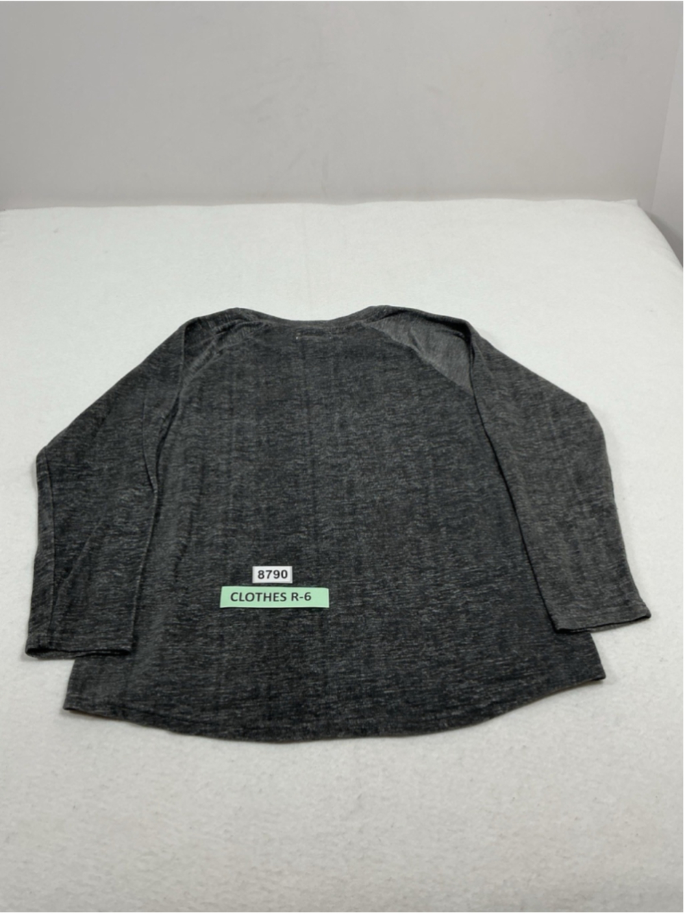Womans Rae Dunn Pullover Shirt Large Gray Long Sleeve “Believe” Graphic - Picture 2 of 7